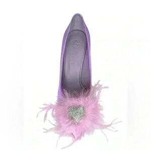 Amara Ostrich Pumps Lilac Pointed toe heeled tag satin feather silver heart.Sz39